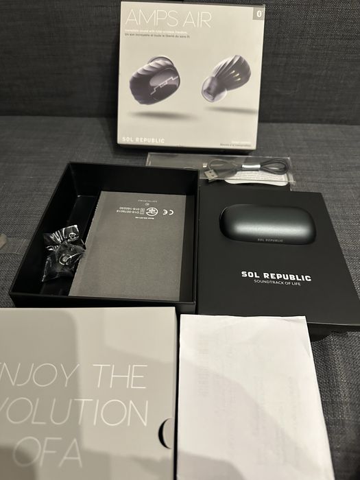 Sol Republic Air Amps słuchawki bezprzewodowe