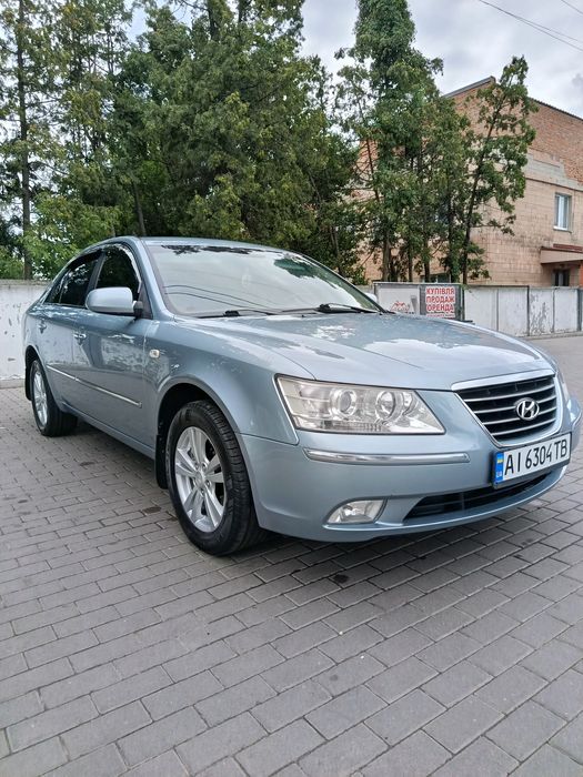 Продам хундай соната нф 2.0 газ бензин