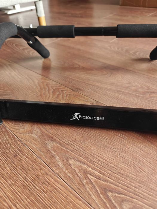 Multi-Grip Lite Pull-Up Bar