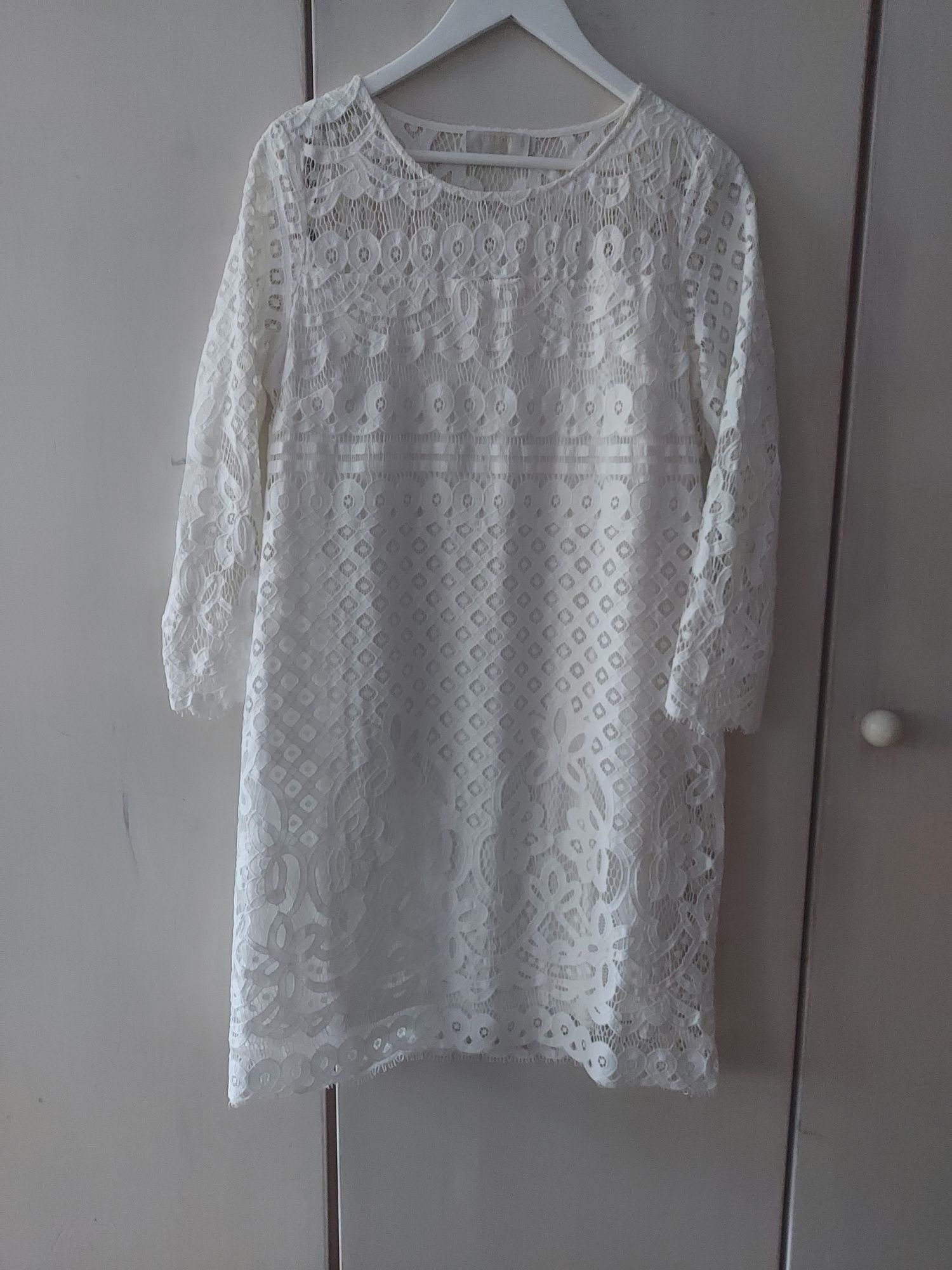 Sukienka Cream r.40