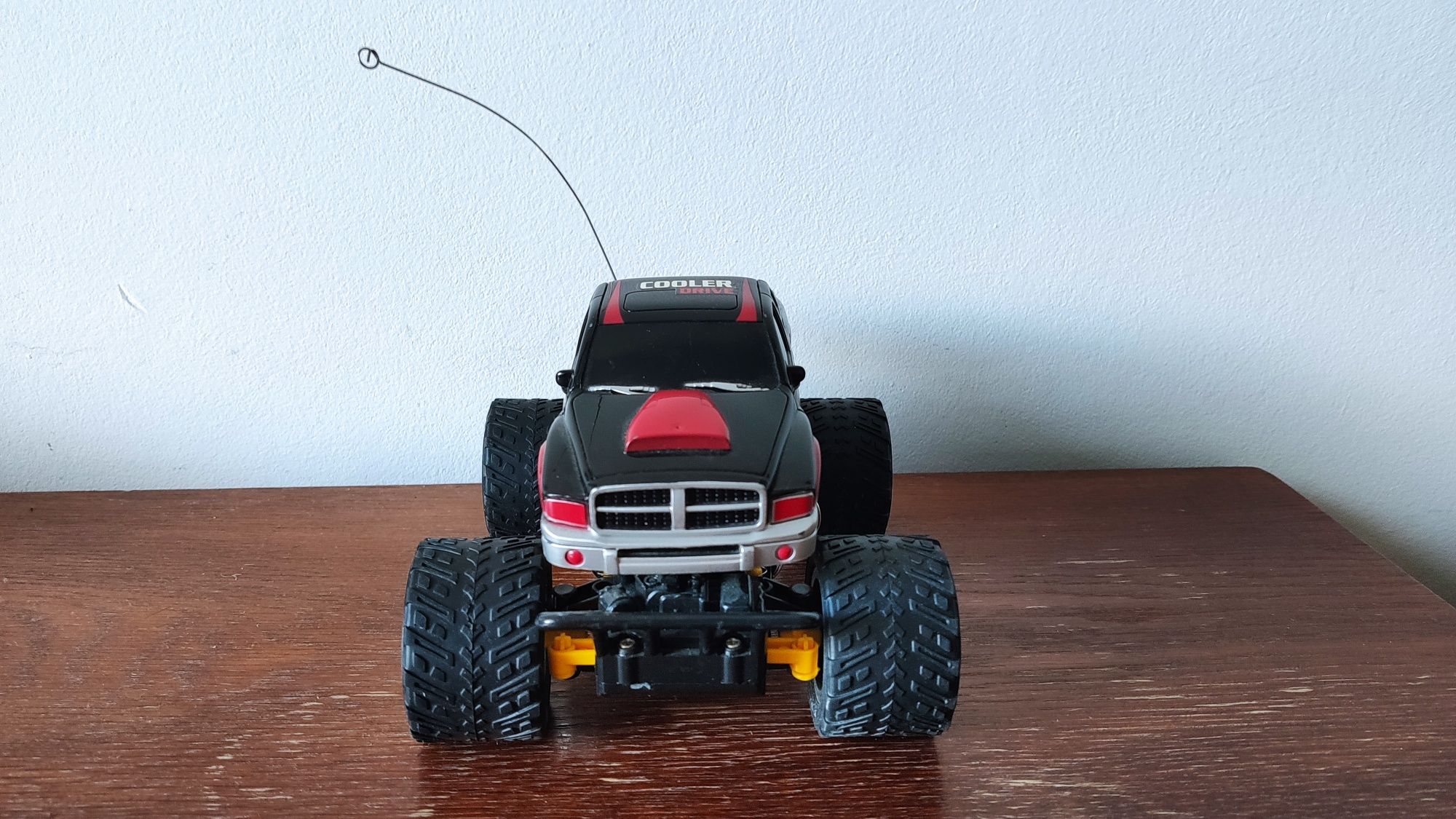 Monster Truck RC sterowany radiowo