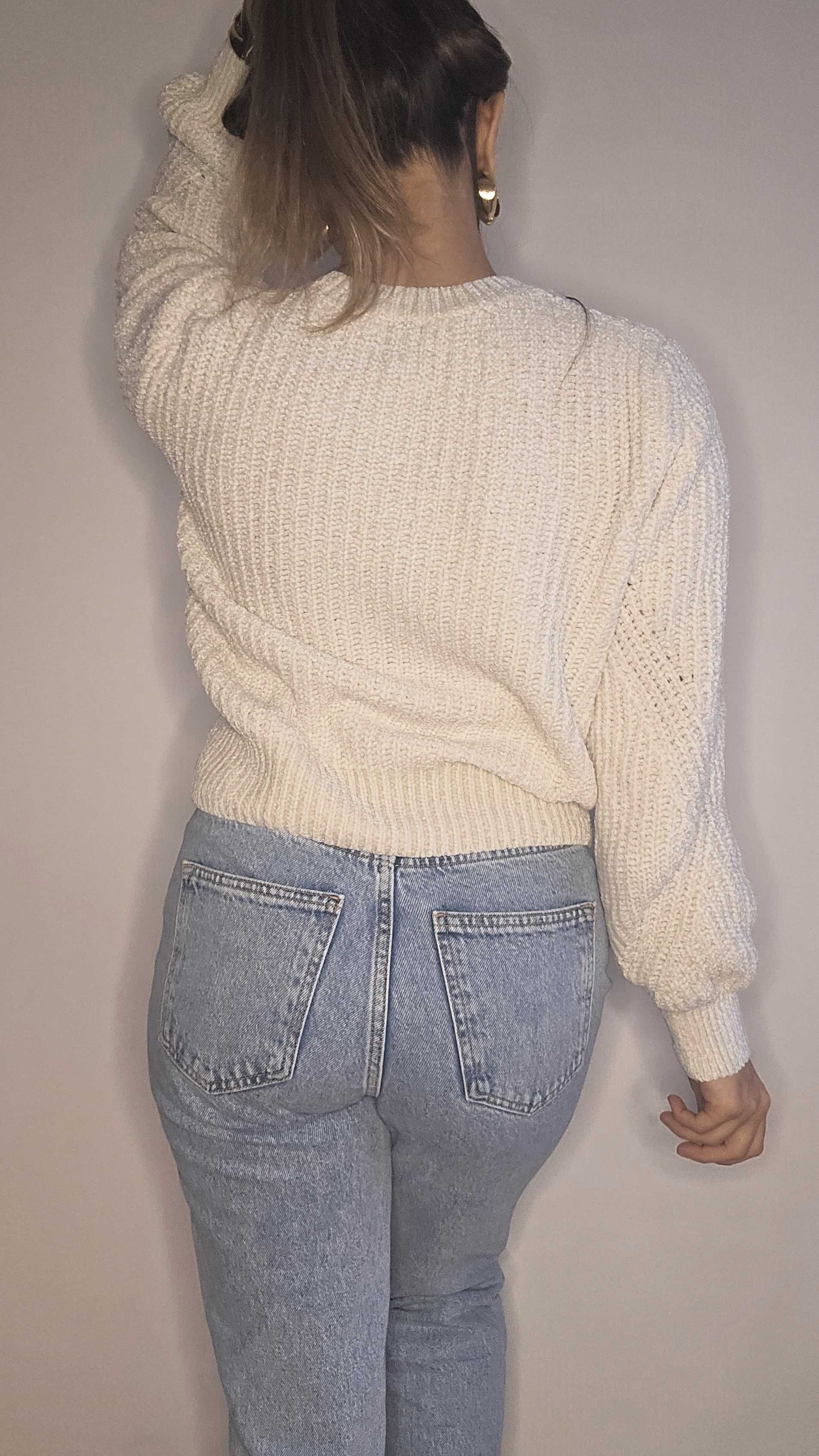 Sweter H&M biały, XS, miękki i stylowy