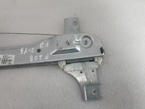 Elevador vidros frente direito PEUGEOT 208