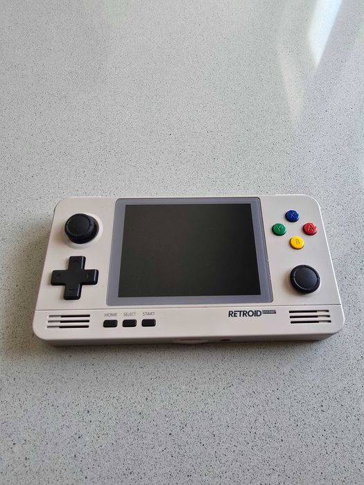 Retroid Pocket 2 with 32GB SDCard