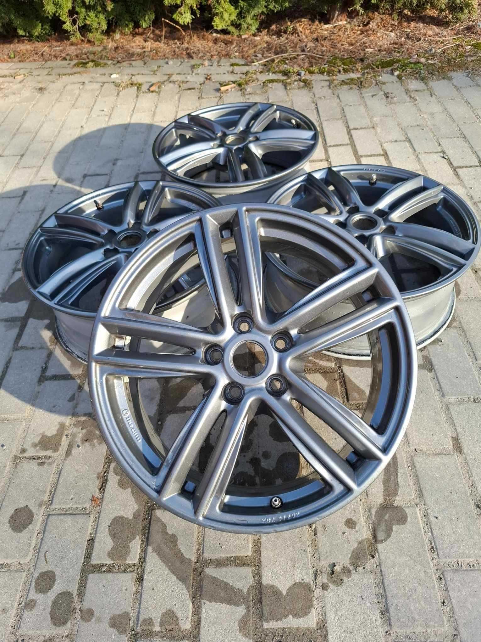 Felgi 18 cali 5x114,3x66.1