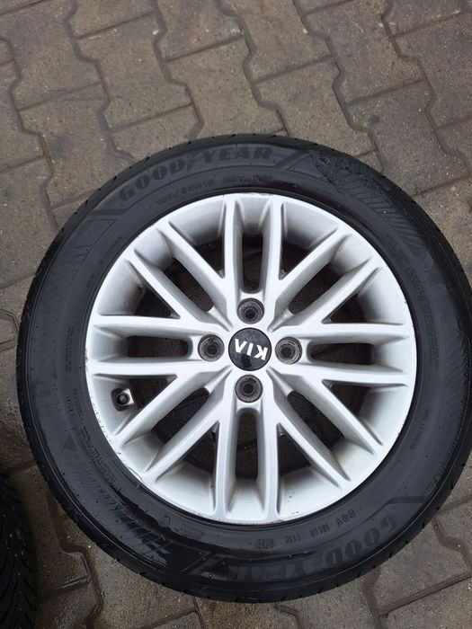 FELGA KOŁO ALUMINIOWE KIA RIO IV 6.0&quot; x 15&quot; 4x100 ET49