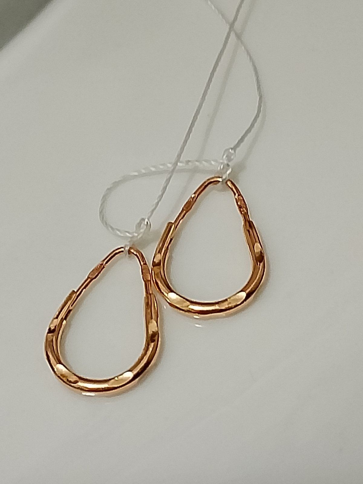 Золотые детские серьги ,,Петельки" 585п.
