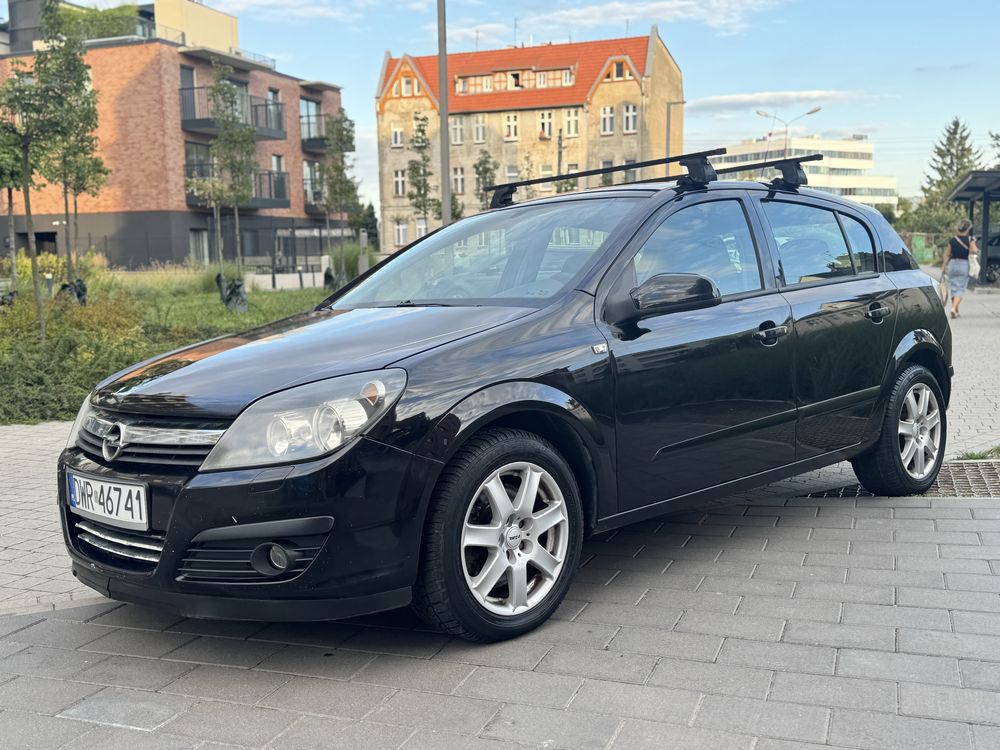 Opel Astra 1.9cdti bardzo fajny samochod w dobrej cenie