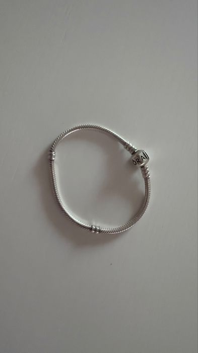 Pandora pulseira