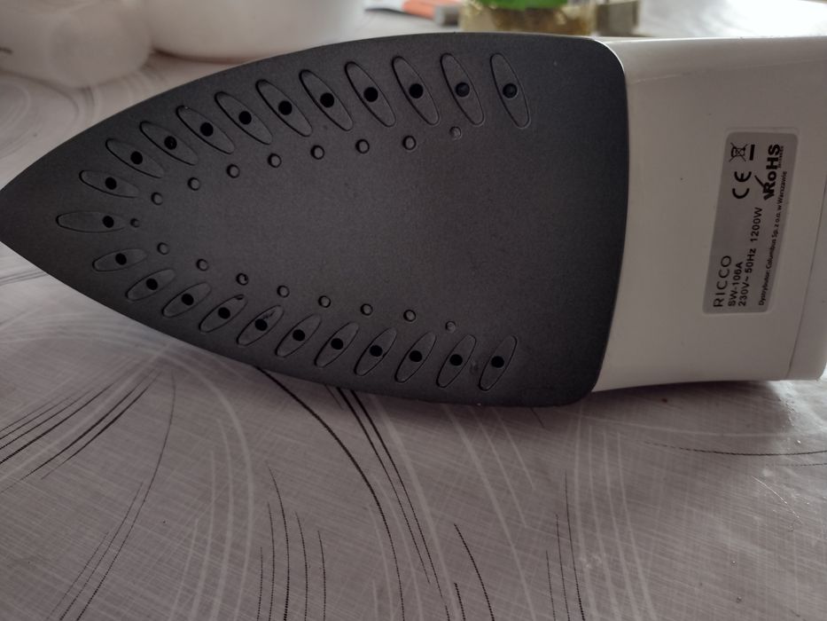 Zelazko sprawne Rocco