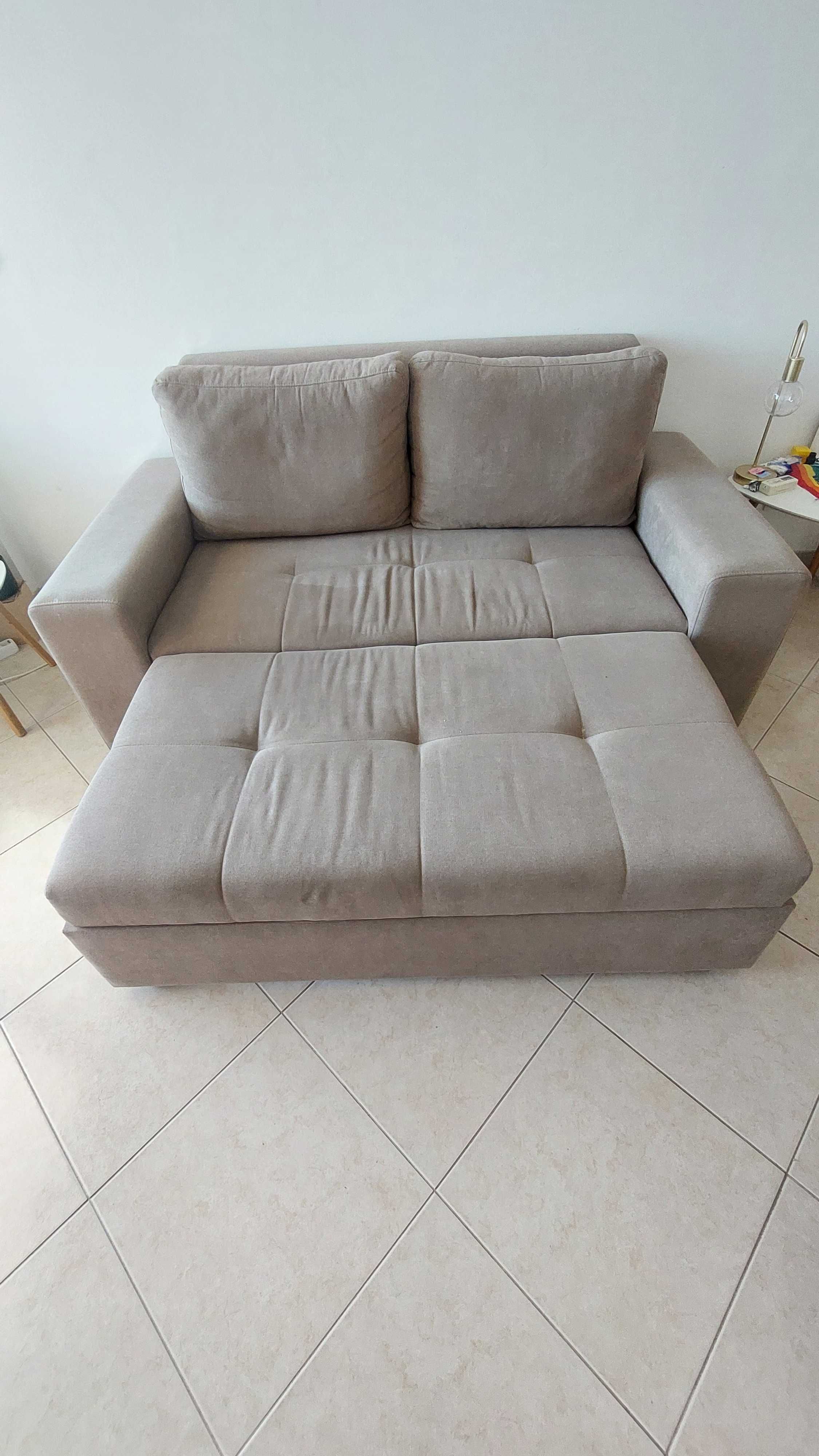 Sofá cama de 2 lugares, cama de gaveta e encosto com 3 posições