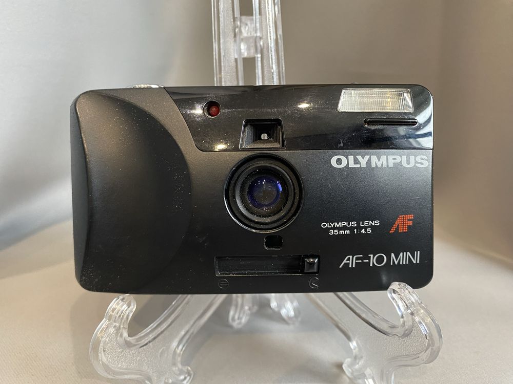 Плівковий  фотоапарат Olympus AF-10 MINI