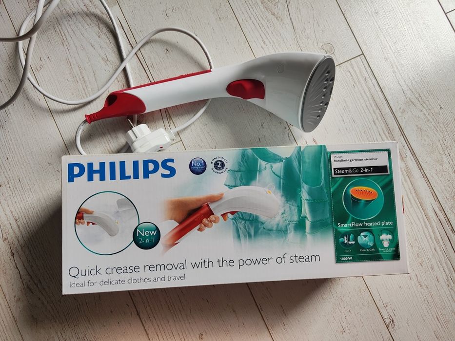 Parownica Philips Steam&Go 2-in-1 GC 330