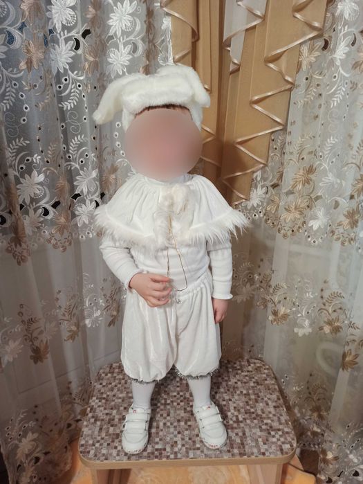 ПРОКАТ - Новорічний костюм ЗАЙЧИКа - СНІГОВИКа - Розмір 92 - 110