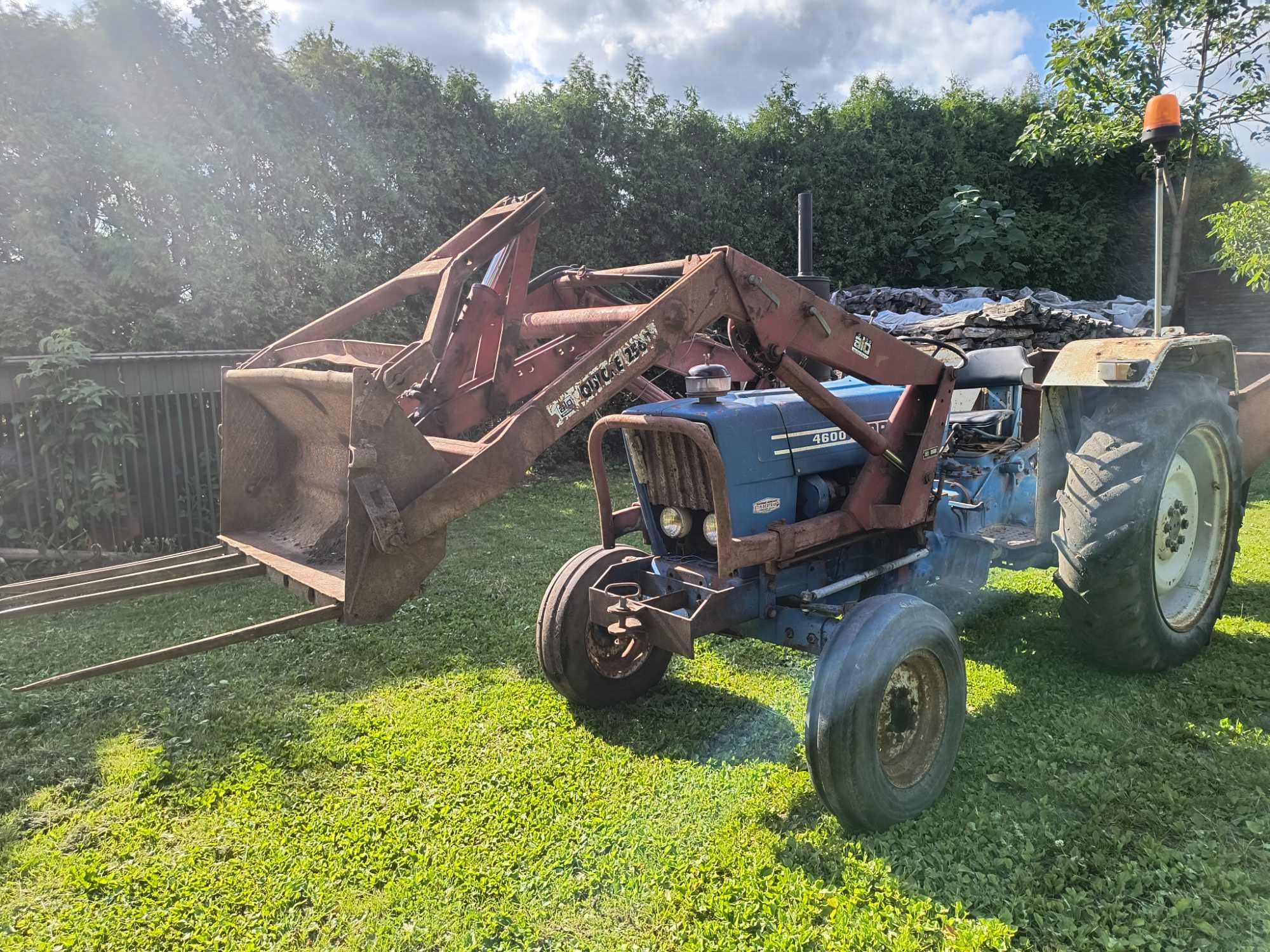 Ford 4600 z turem oryginał