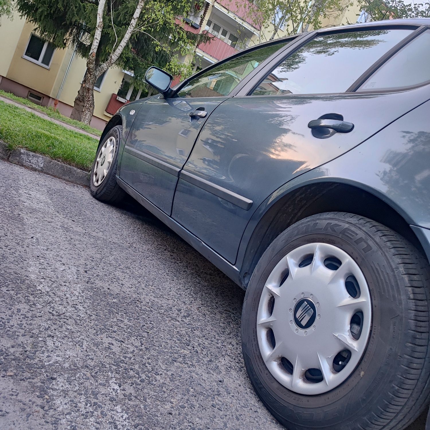 SEAT TOLEDO 1.6 101 KM 2001r.