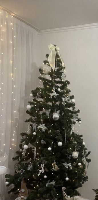 Ялинка 2,3 метра , темно-зелена