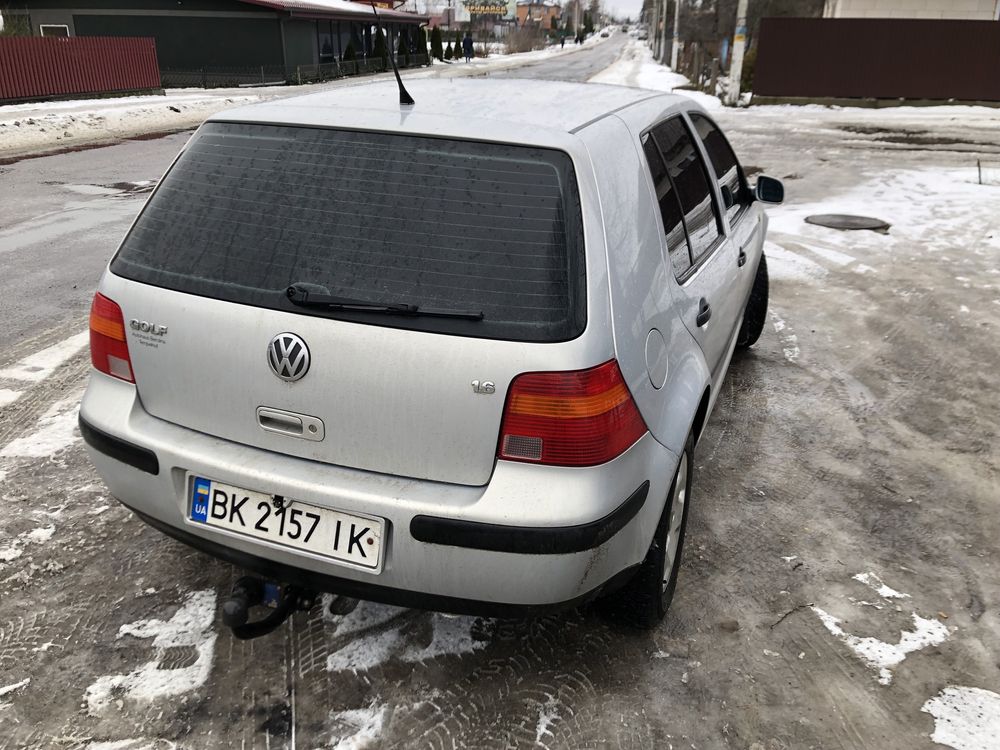 Volkswagen Golf 4