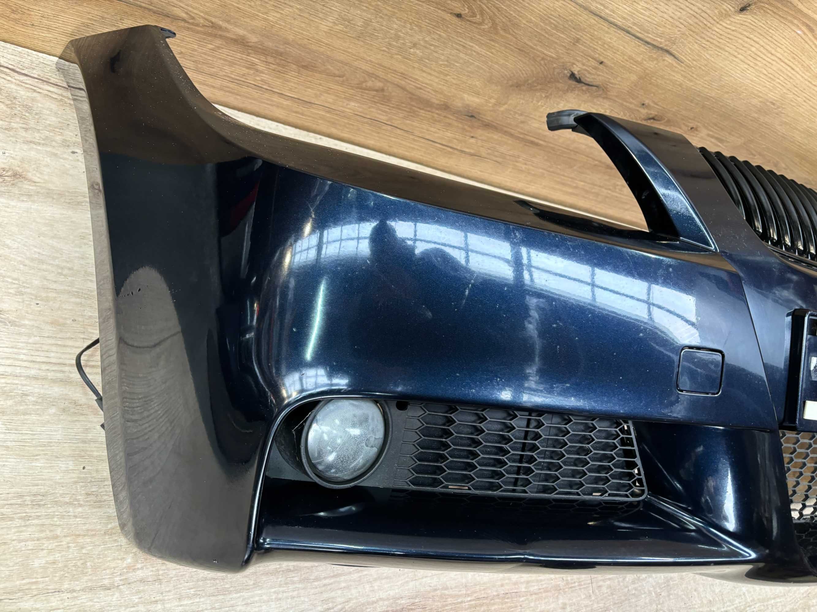 Zderzak przedni Bmw E90 M-Pakiet kolor carbon schwarz metalic