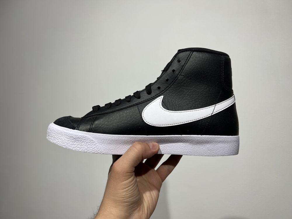 Кросівки Nike BLAZER MID 77 (GS) DA4086-002