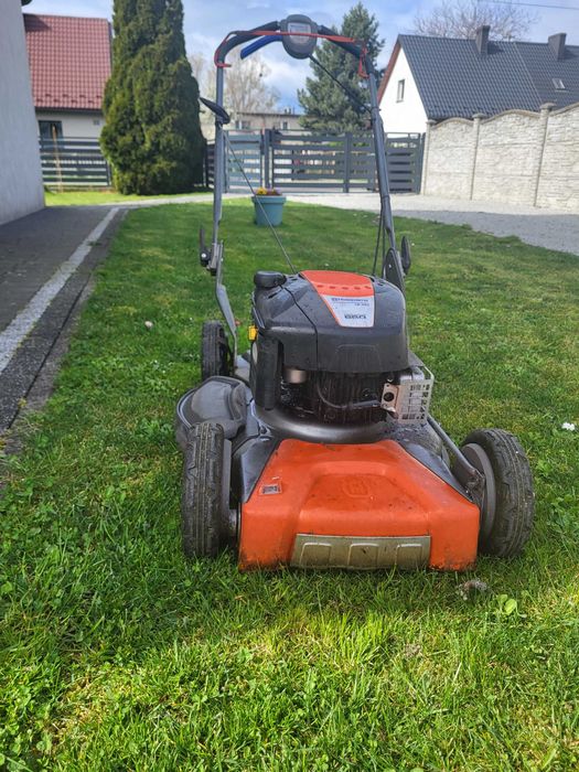 Sprzedam kosiarke marki husqvarna