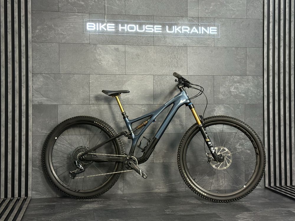 Specialized Stumpjumper двопідвісний карбоновий велосипед