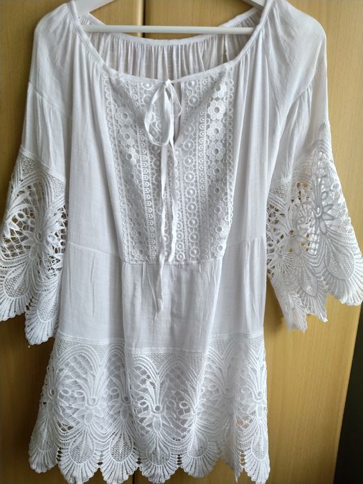 Bluzeczka koronkowa biała M/L tunika