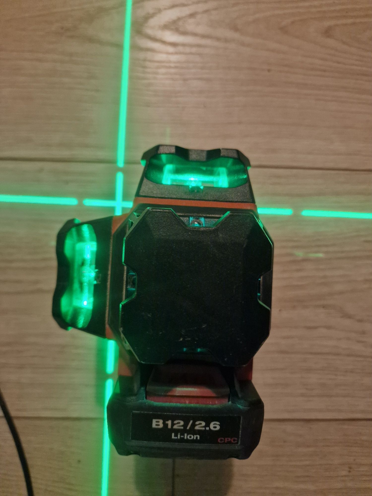 Laser hilti  PM 30 MG