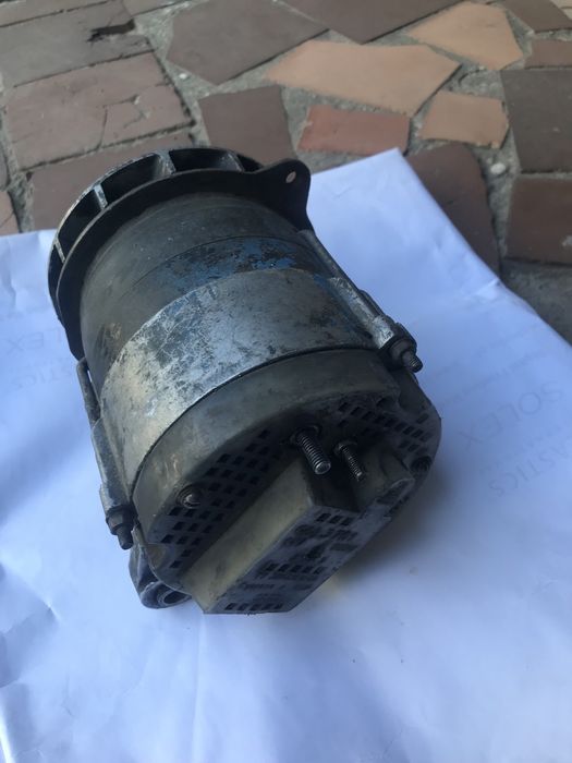 Продаю генератор МТЗ. ЮМЗ і т. д.