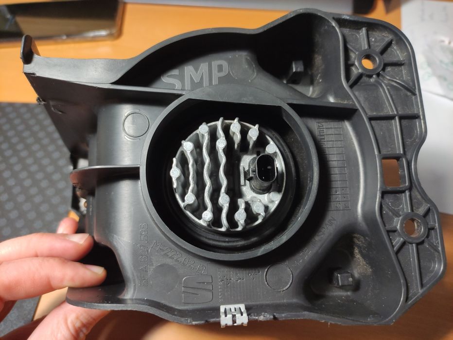 Farol Nevoeiro LED Seat Leon Cupra 2020