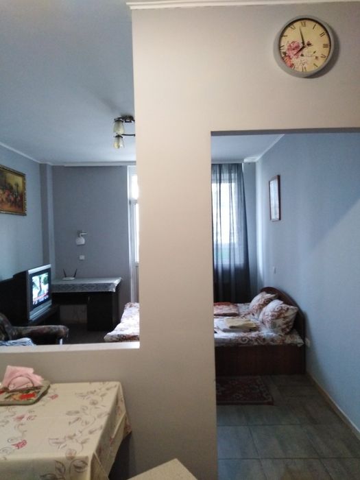 Здам подобово  1-ю квартиру