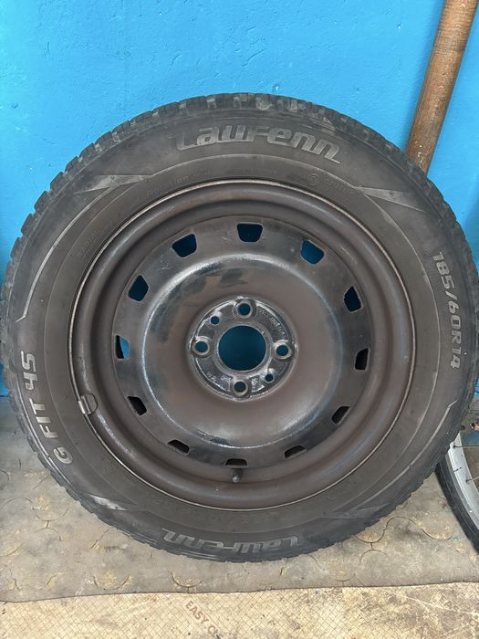 Komplet opon całorocznych Laufenn G Fit 4S 185/60R14 + felgi stalowe