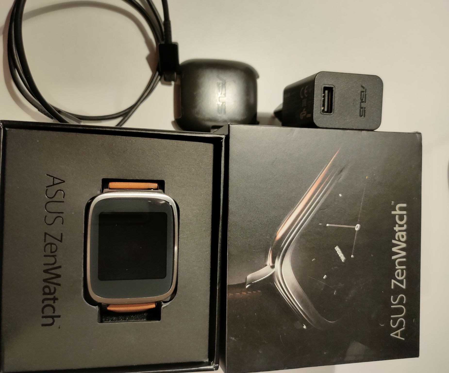 ASUS ZenWatch WI500Q Android