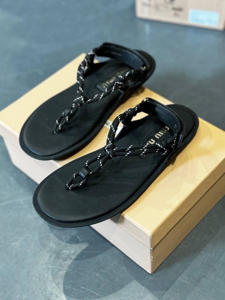Сандали miu miu босоніжки міу міу босоножки миу миу