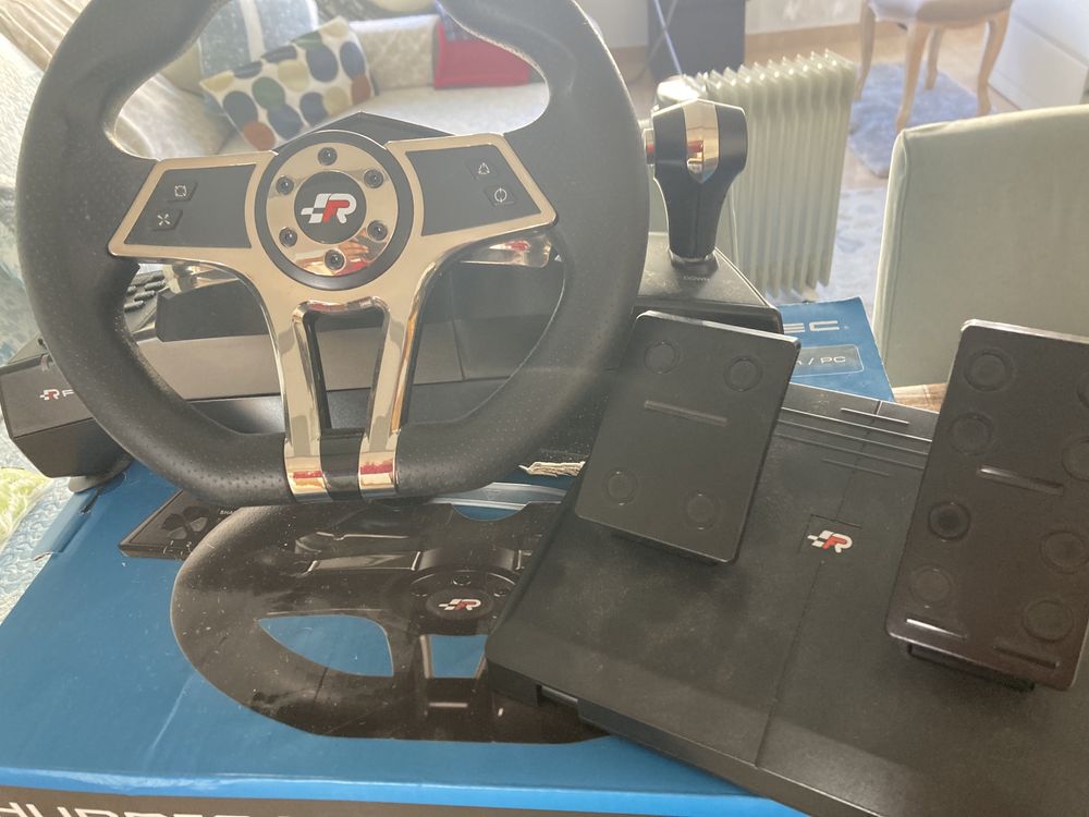 Volante pedais Ps4