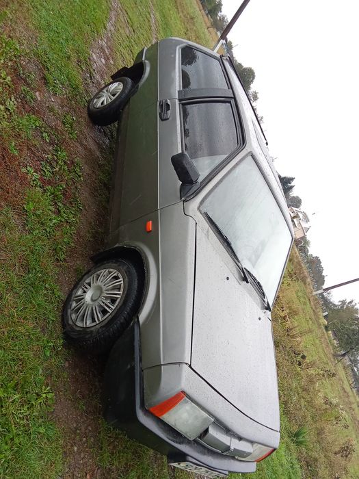 Продаеться ваз 2108