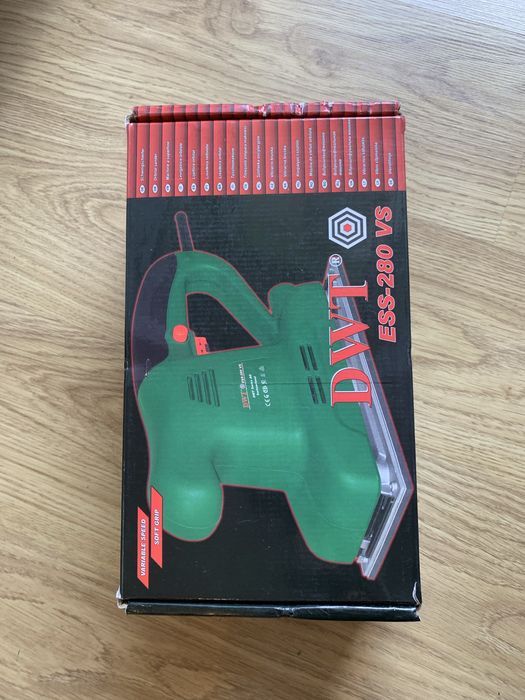 Вібраційна шліфмашинка DWT , вживана . В ідеальному стані.