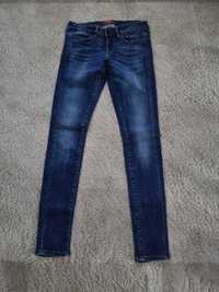 Jeansy Guess rozm 28