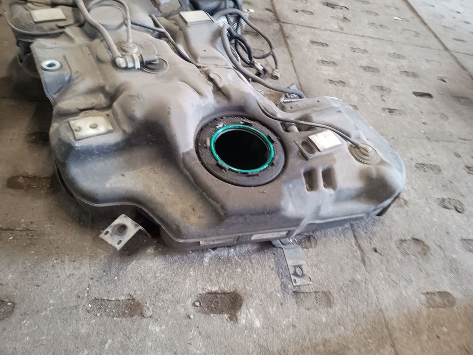 Zbiornik paliwa bak Jeep grand Cherokee WK2 10-15r oryg 3.0crd