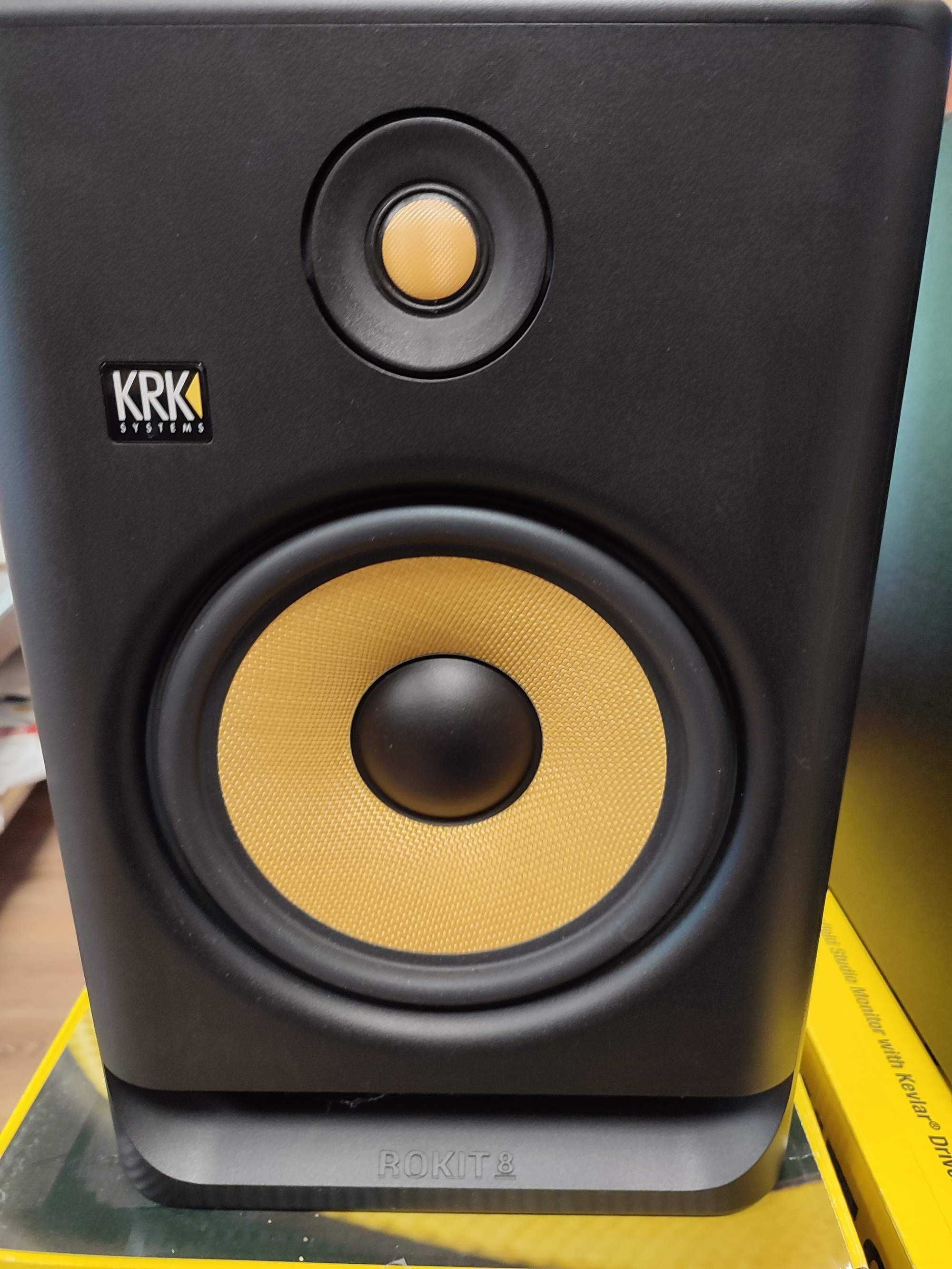 KRK RP8 G4 aktywne monitory studyjne