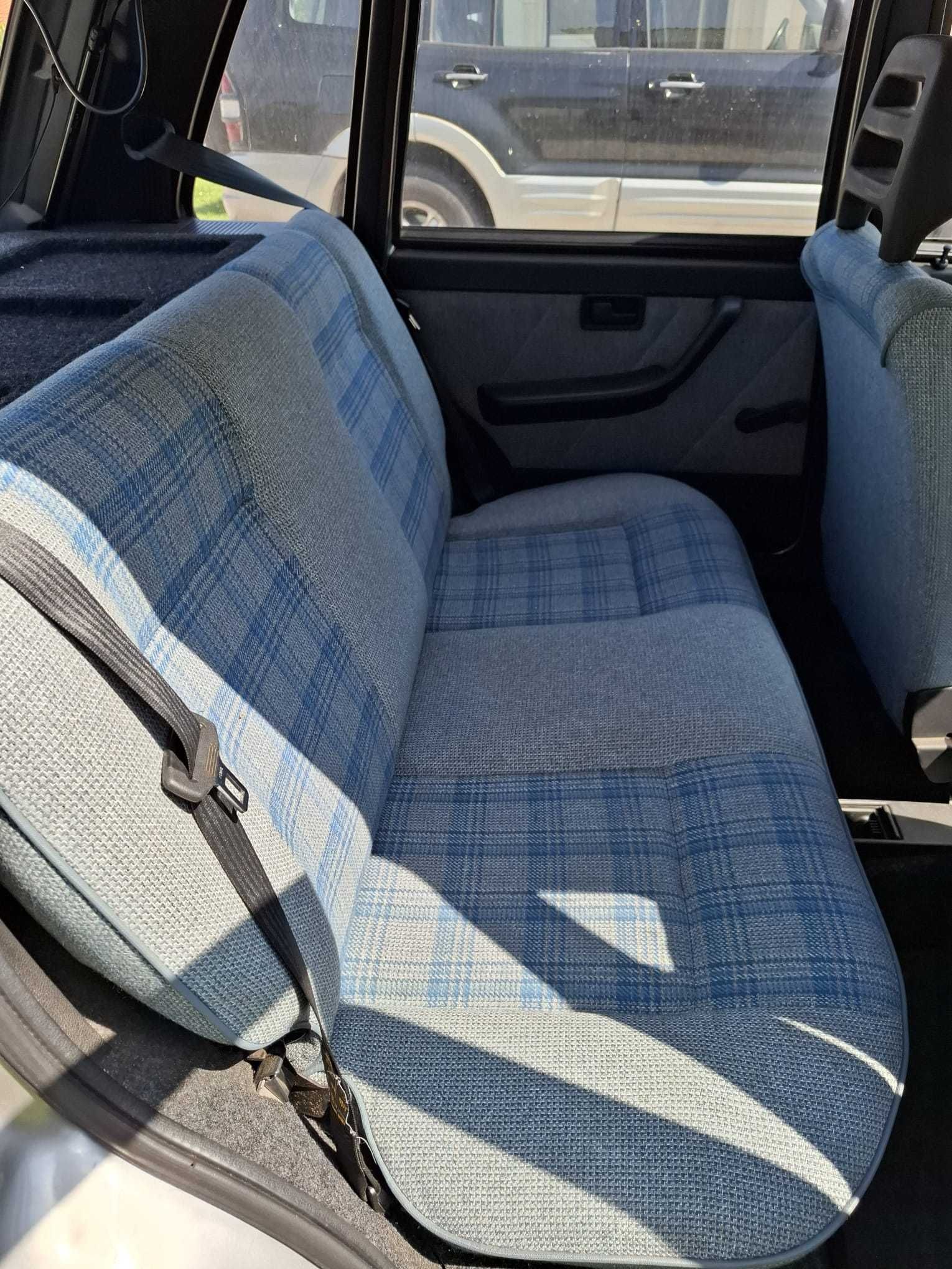 Fiat Punto como novo