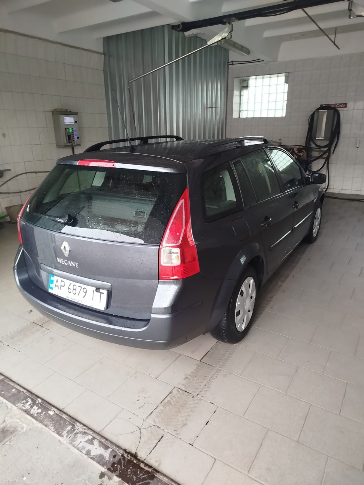 Рено меган RENAULT MEGANE універсал 2009 рік 1,6 см3 бензин