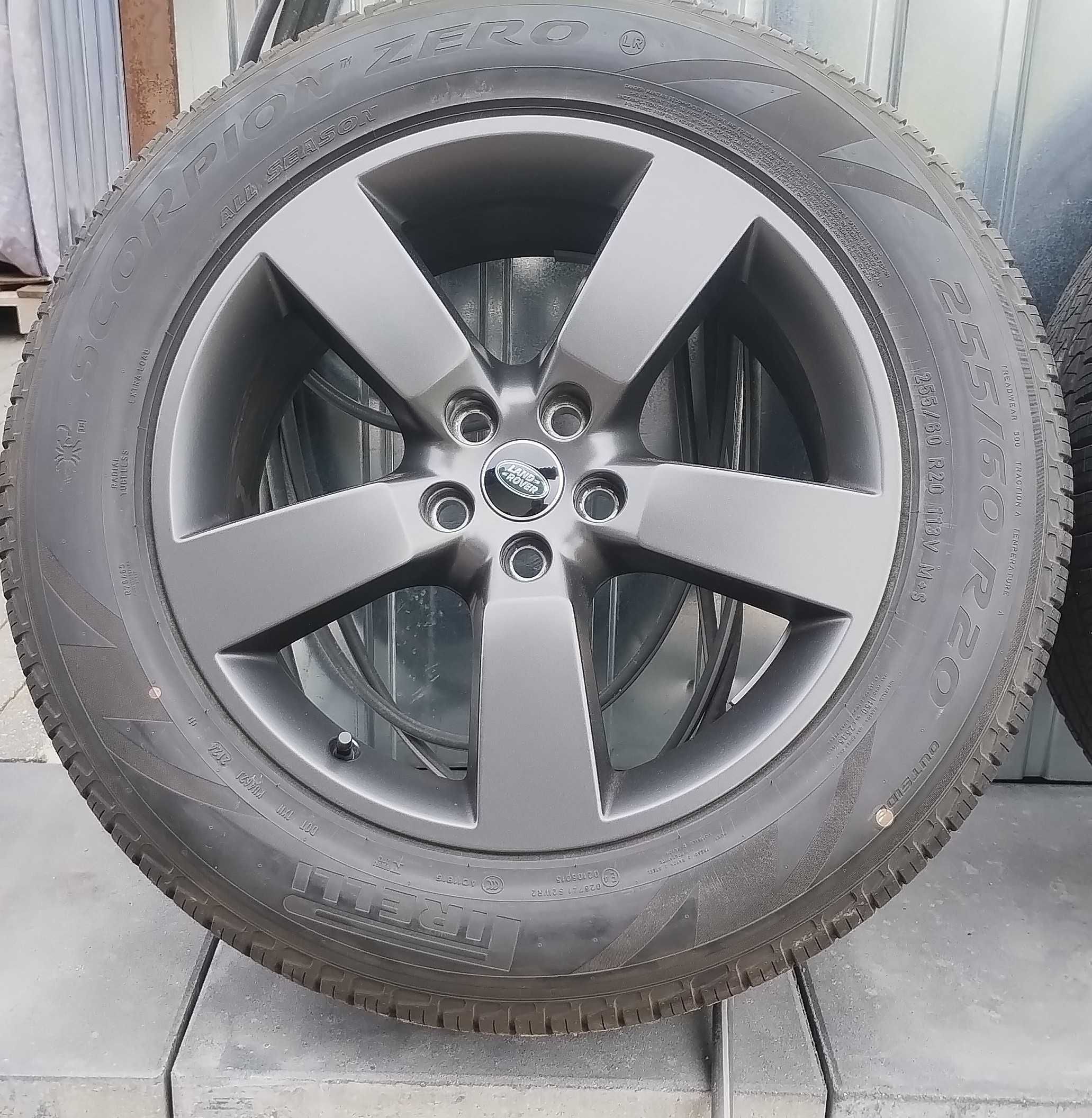 Nowe Oryginalne Koła Alufelgi  255/60/20" Land Rover Defender Pirelli