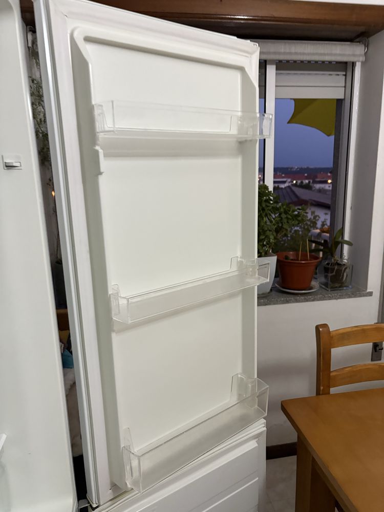 Geladeira em bom estado