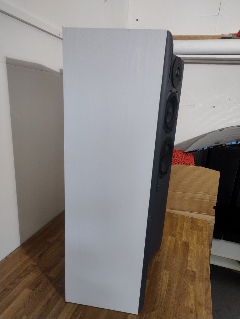 Kolumny głośnikowe Bowers&Wilkins  DM309