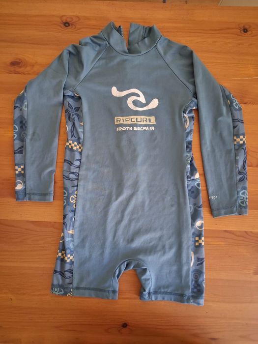 Fato de banho corpo inteiro 7 anos