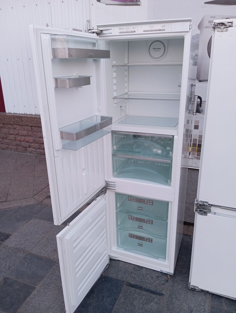 Встраиваемый холодильник Liebherr KFN 9758 No-Frost INVERTER A+++