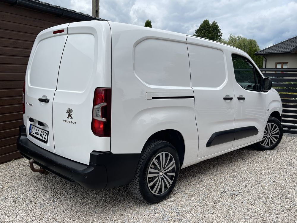 REZERWACJA Peugeot Partner Long Maxi L2 Faktura Vat 23% Leasing Kredyt