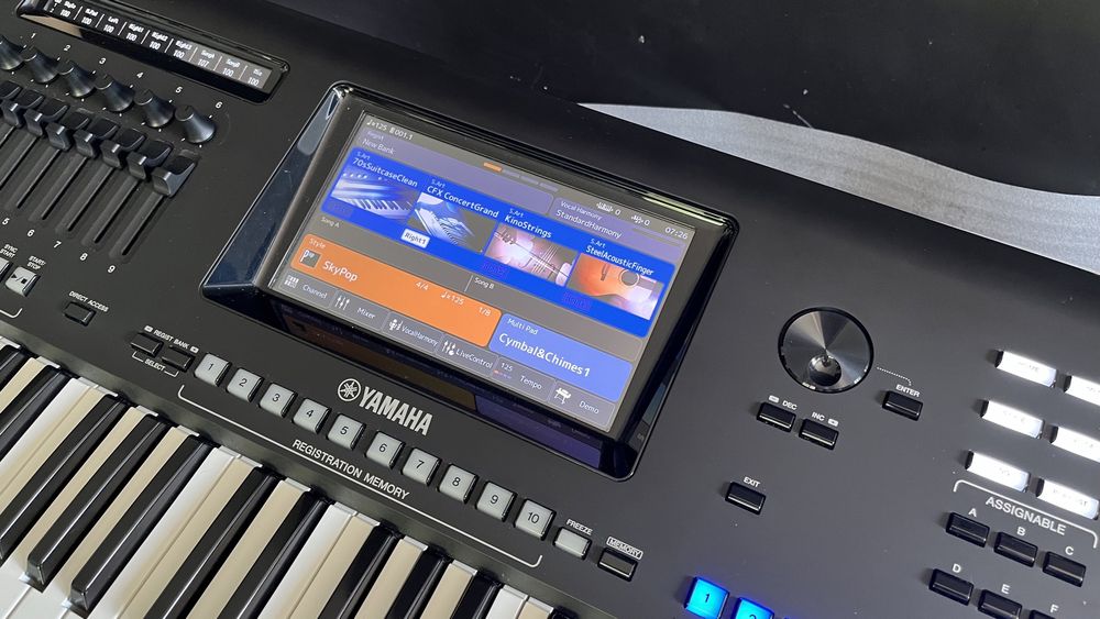 Yamaha GENOS dużo packów i styli