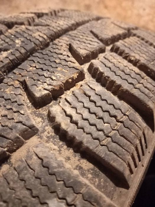 Зимові шини на дисках r14.  4 шт.